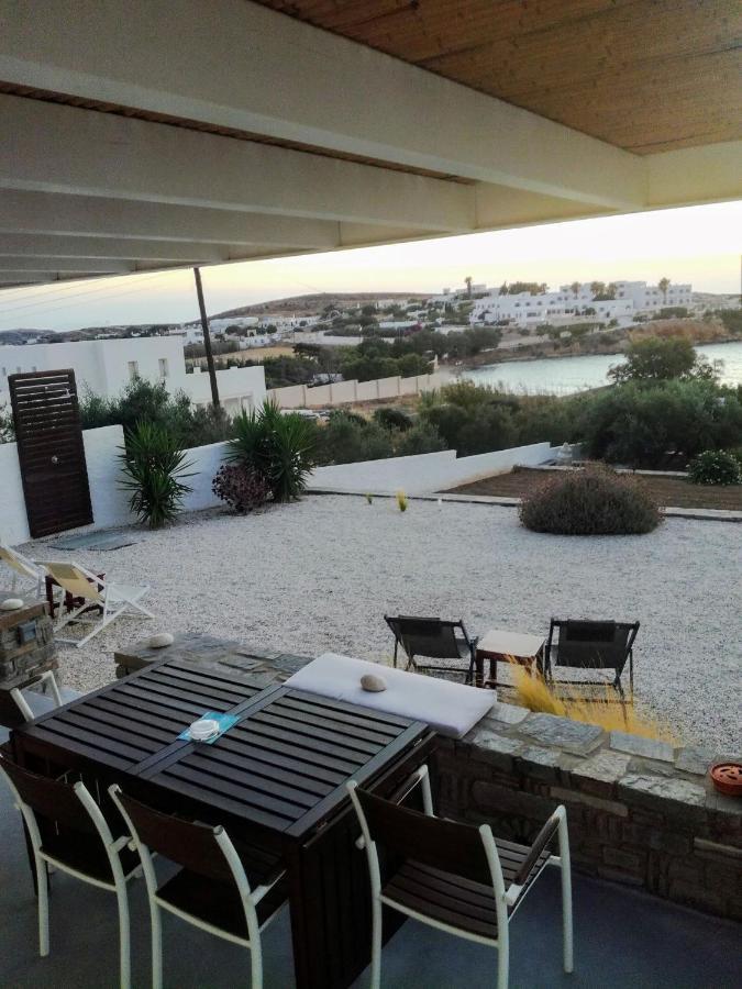 Villa Nesaea Seafront House Parasporos Esterno foto